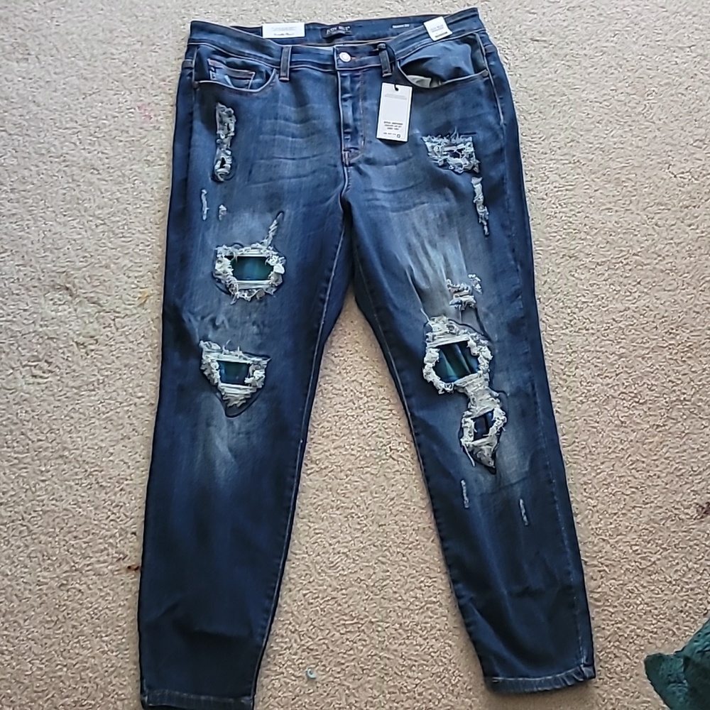 Judy Blue Skinny fit 18W plaid patch jeans